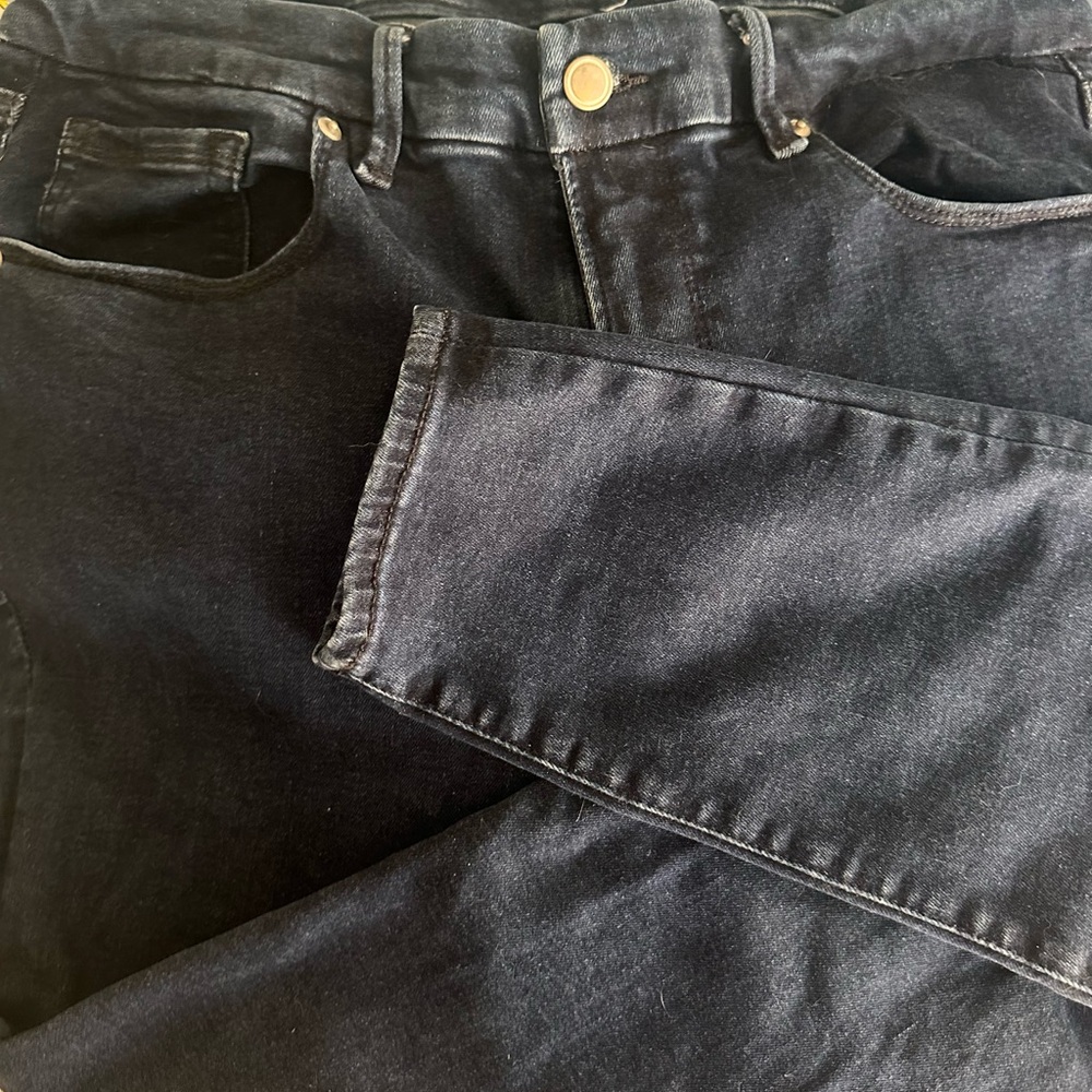 Good American Deep Blue Jeans